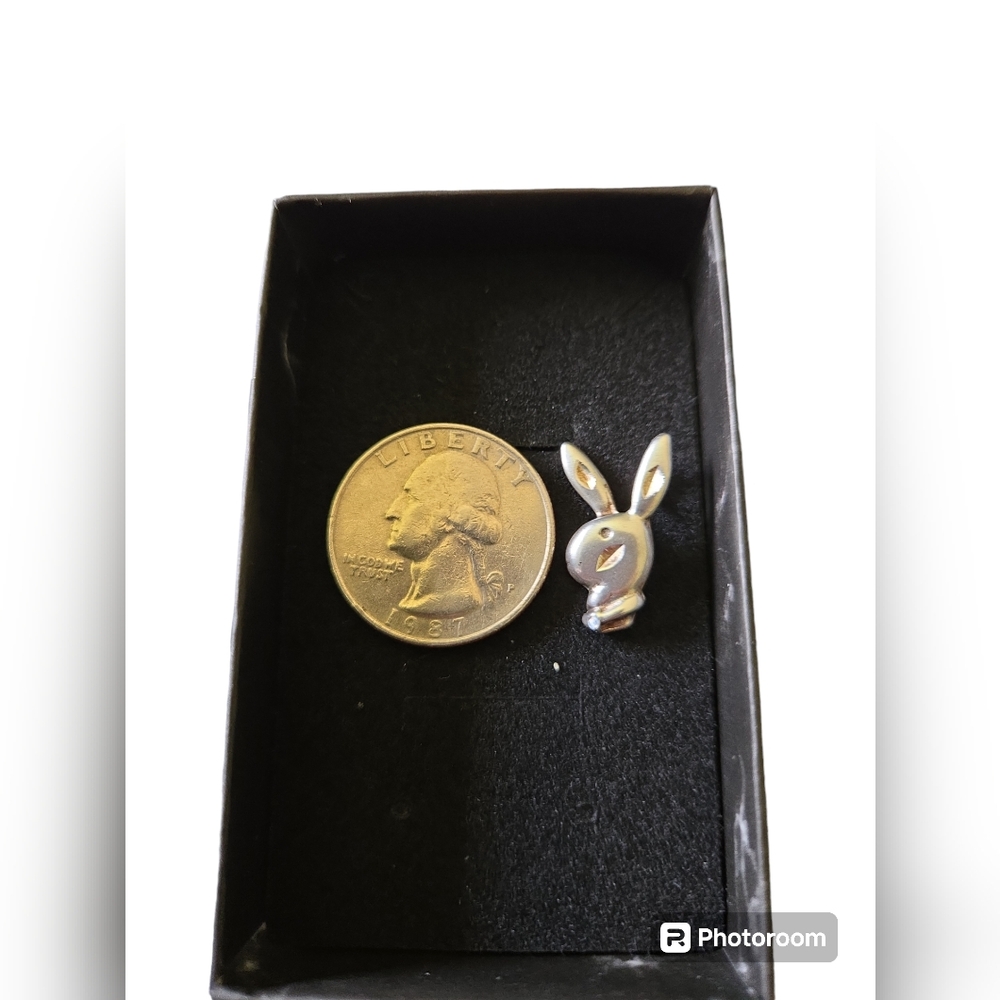 Vintage Sterling Silver PLAYBOY Bunny head pendant - Picture 2 of 5